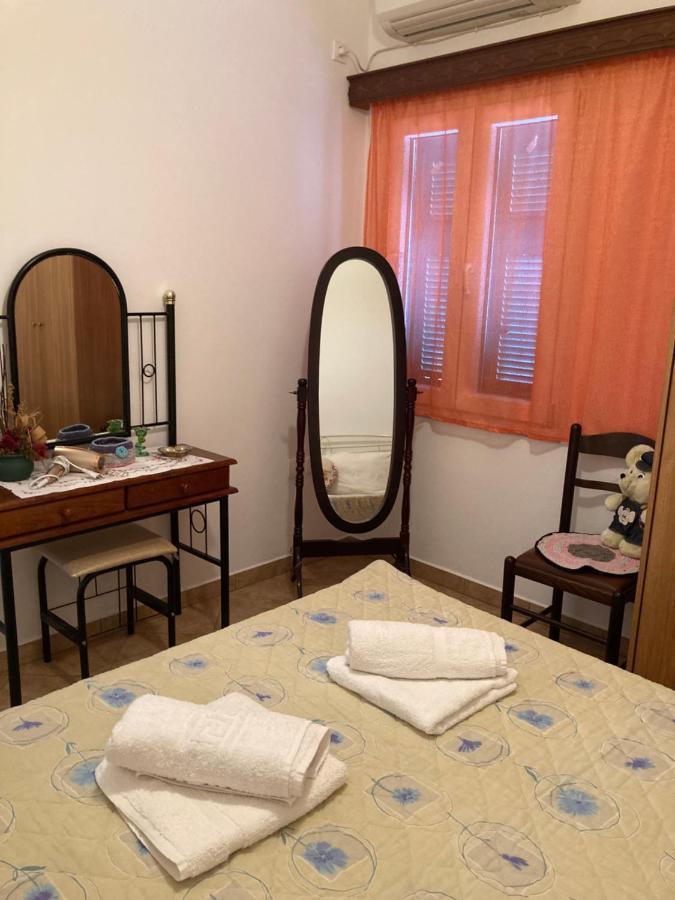 Agkyra Rooms Aladhinon Eksteriør bilde