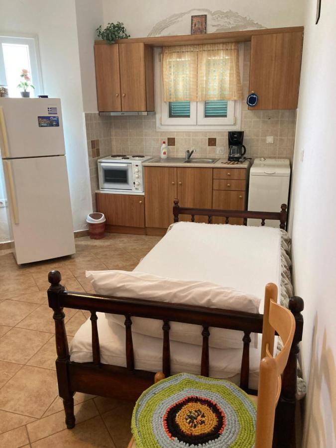 Agkyra Rooms Aladhinon Eksteriør bilde
